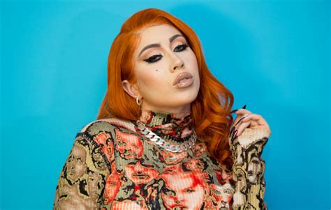 Kali uchis deepfakes Uchis was born Karly-Marina Loaiza in Virginia, the youngest of five siblings; Kali Uchis was a childhood nickname
